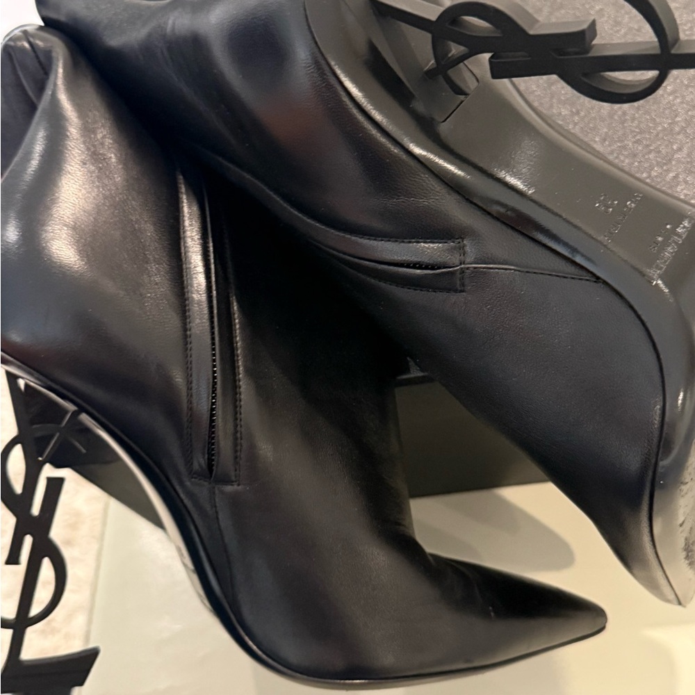 Saint Laurent Black Heeled Boots **Worn once PRISTINE CONDITION** - Picture 3 of 4